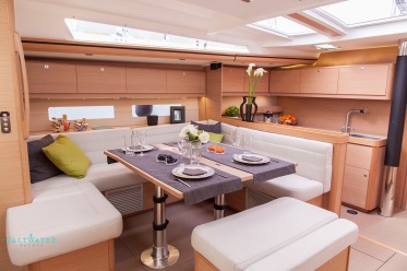 Mimosa_for_charter_saltwater_yachts_saltwateryachts